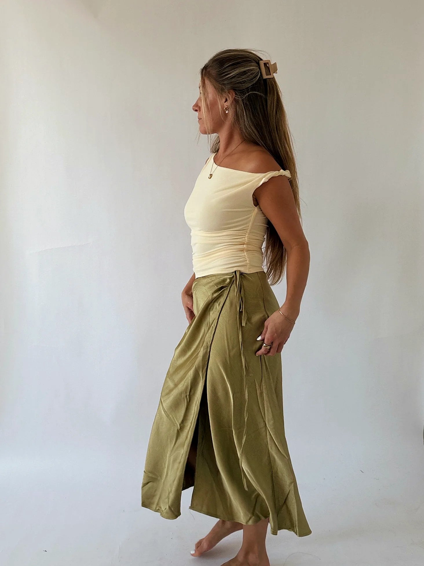 Essential Off Shoulder Top - Butter Yellow